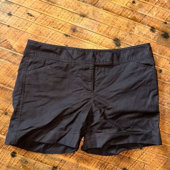 Ann Taylor Loft brown size 4 signature classic shorts - Picture 1 of 3
